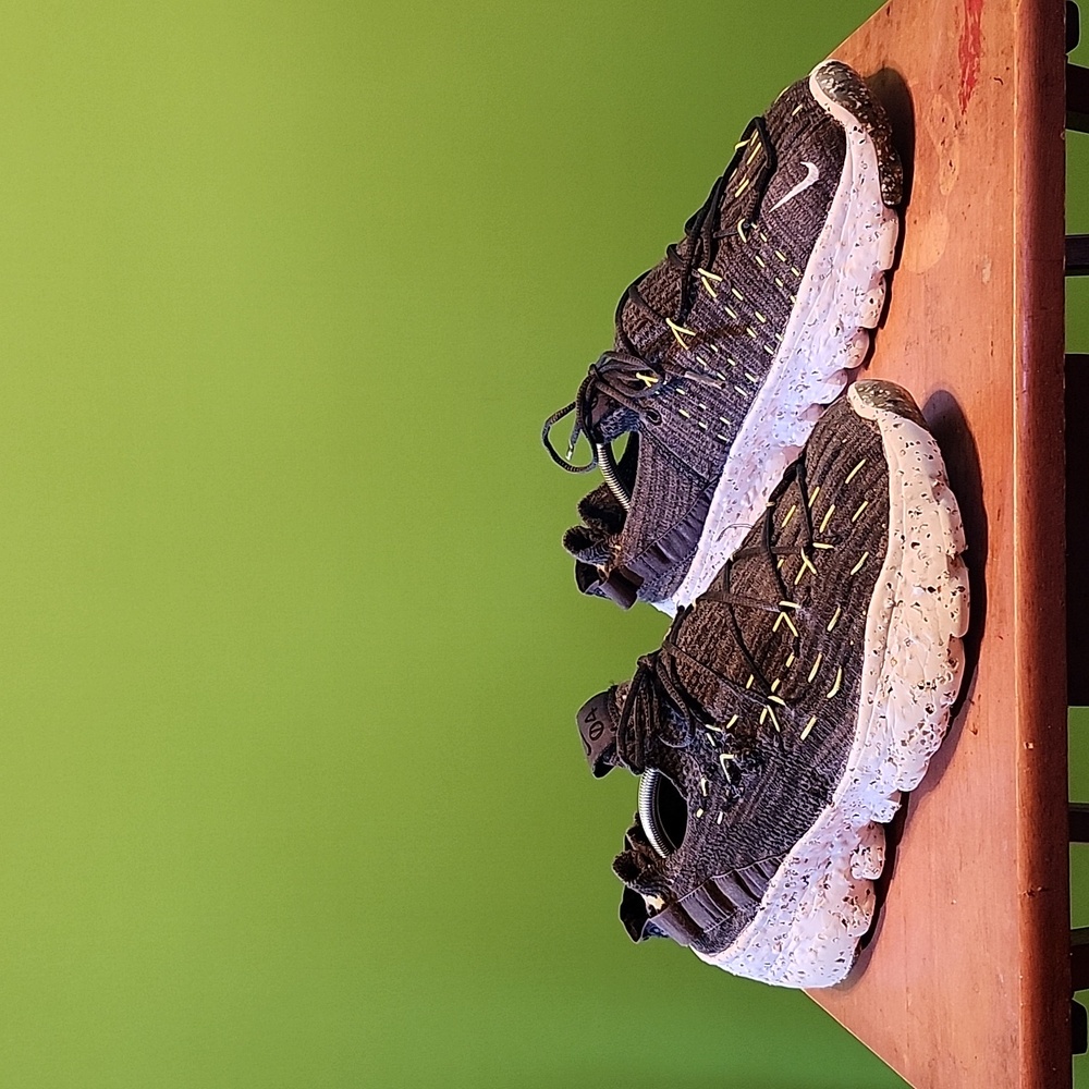 Nike Space Hippie 04